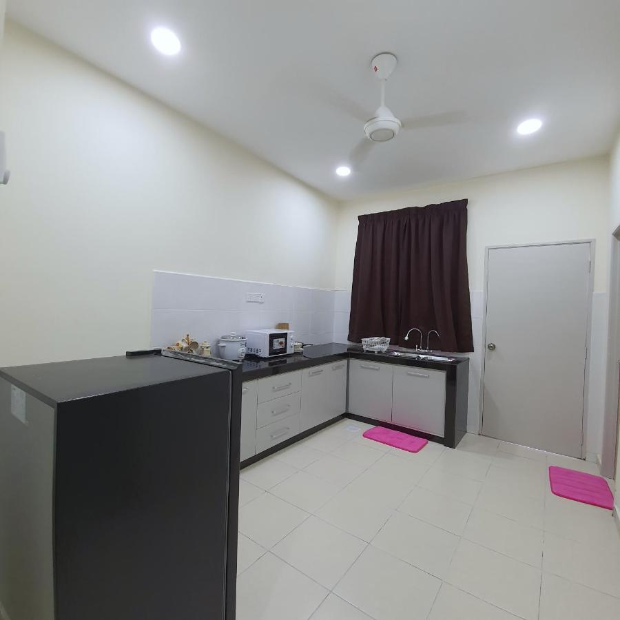 Homestay By Naf Kuantan Kültér fotó