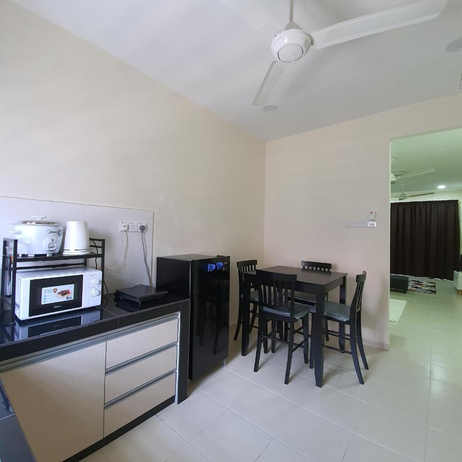 Homestay By Naf Kuantan Kültér fotó