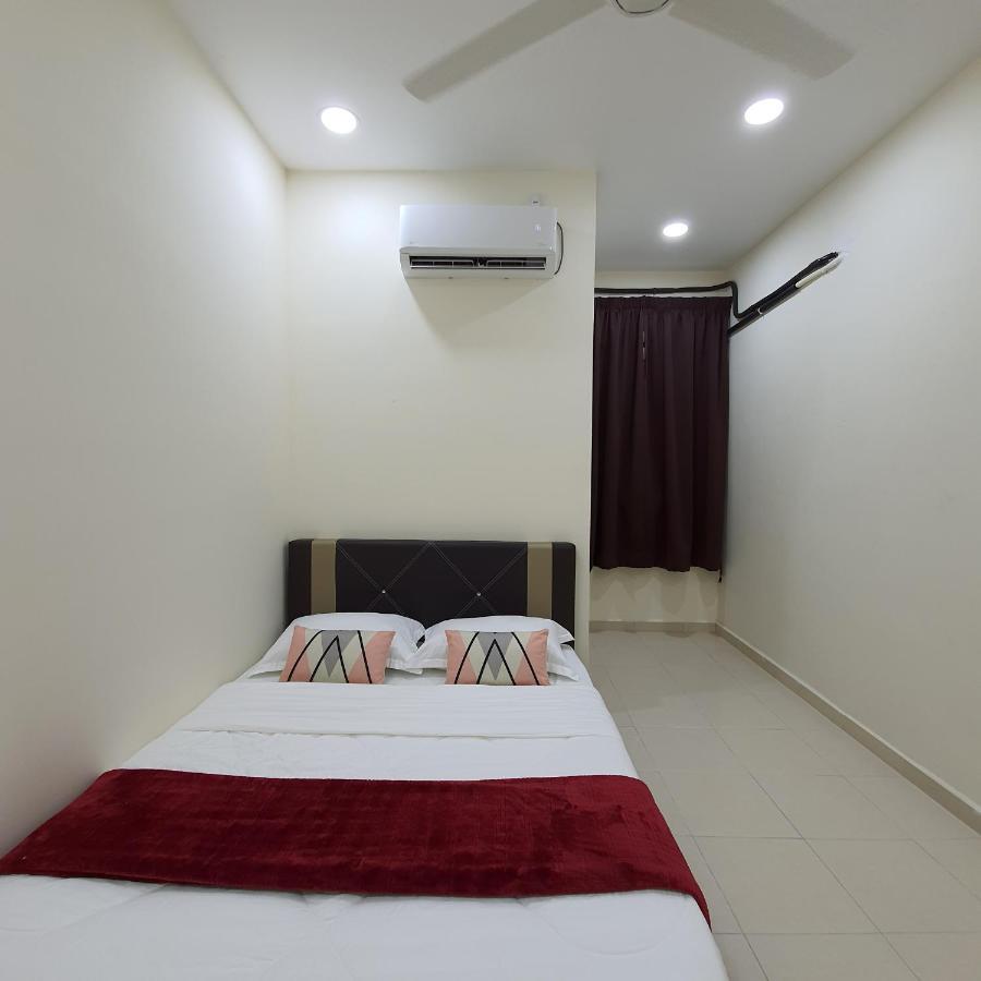 Homestay By Naf Kuantan Kültér fotó